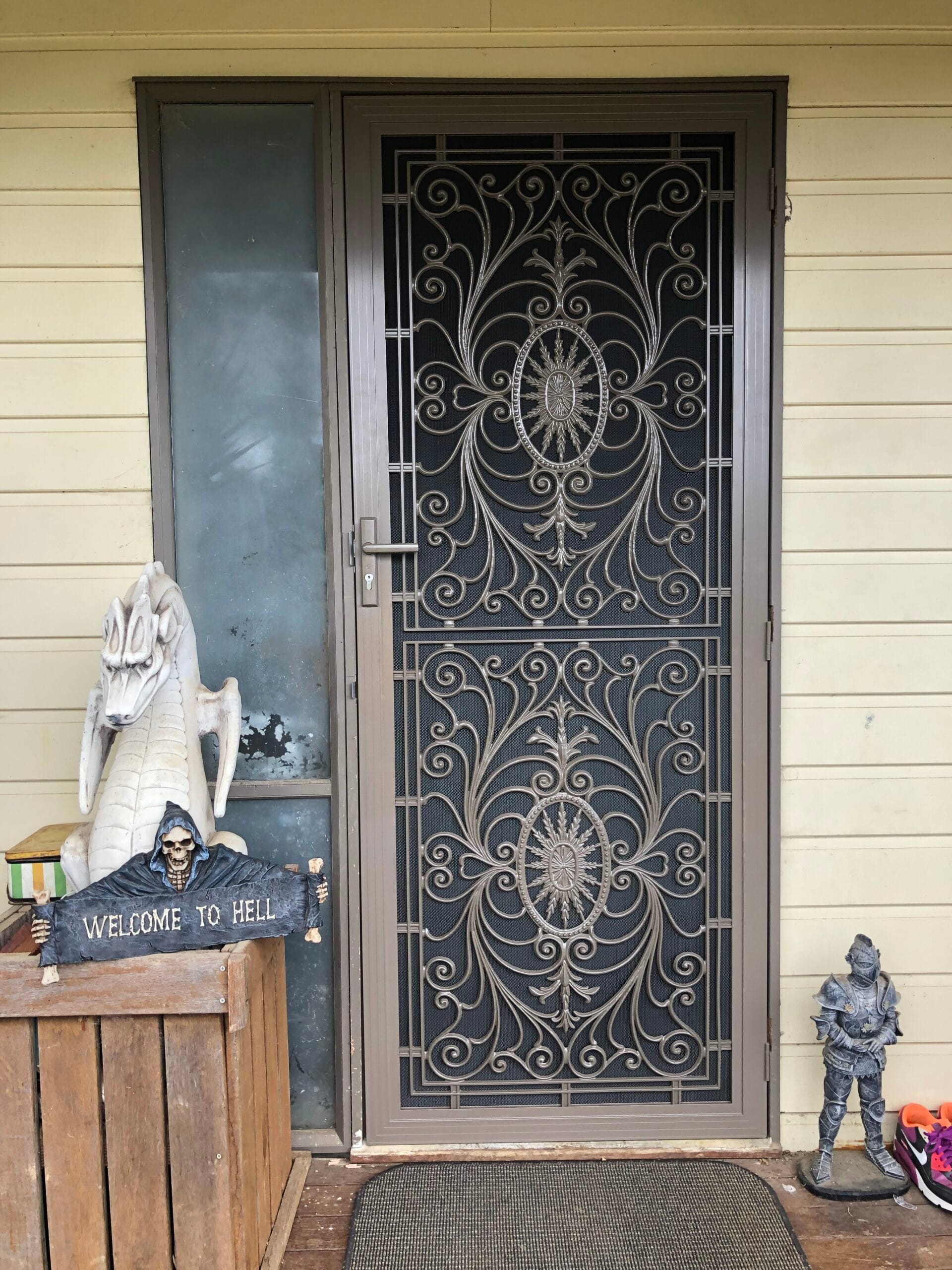 Aluminium casting doors